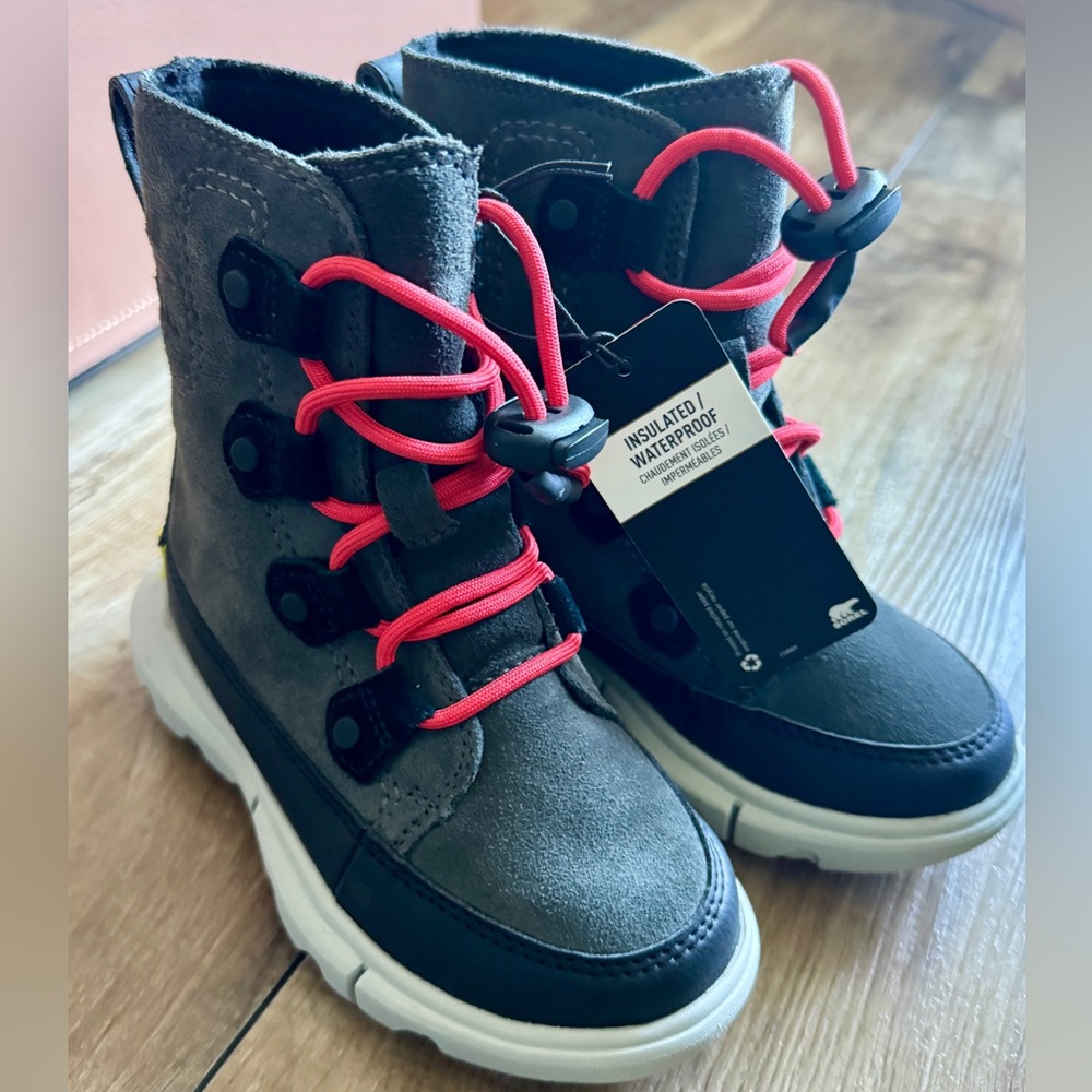 NIB Sorel Explorer Boots Toddler size 9c
